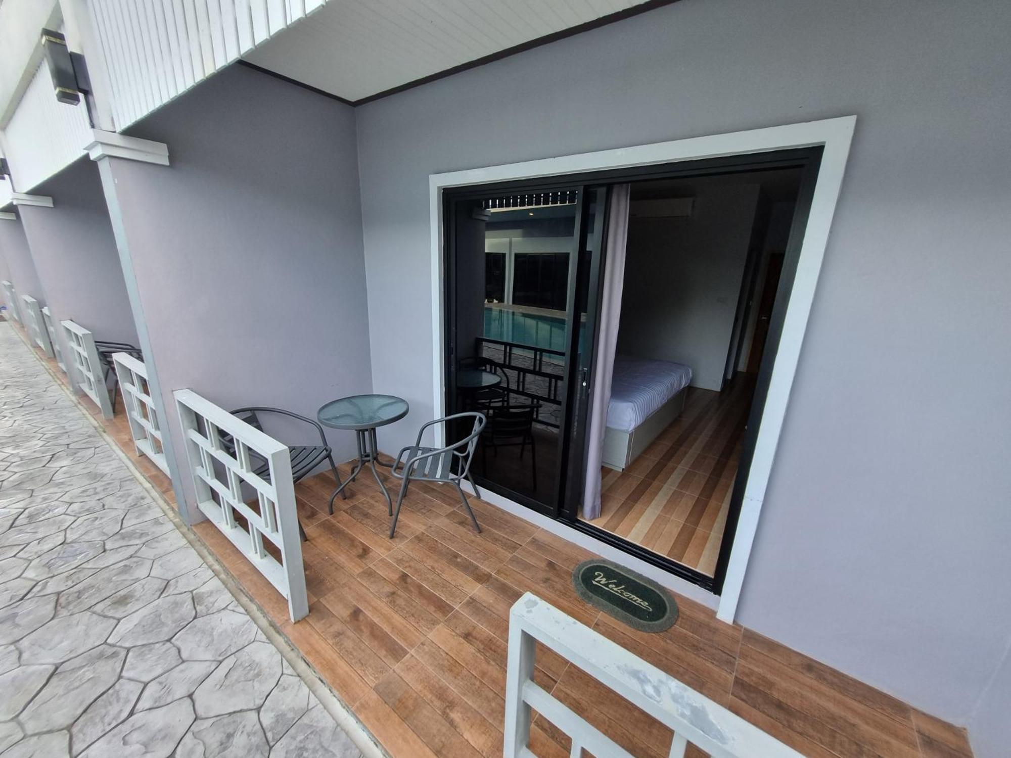 Bests Village & - Bay Phuket Apartamento Chalong